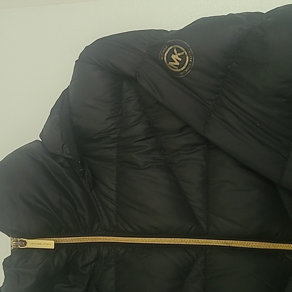 Michael Kors Packable Puffer Jacket - Large - Picture 4 of 5